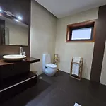 Petit Maison * Alem da Ribeira