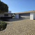 Petit Maison * Alem da Ribeira