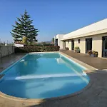 Petit Maison * Alem da Ribeira