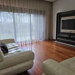 Petit Maison Nyaraló *