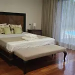 Petit Maison Nyaraló