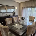 Nyaraló Petit Maison *