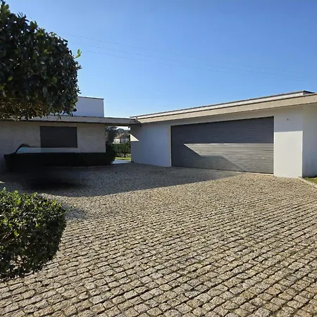 Petit Maison * Alem da Ribeira