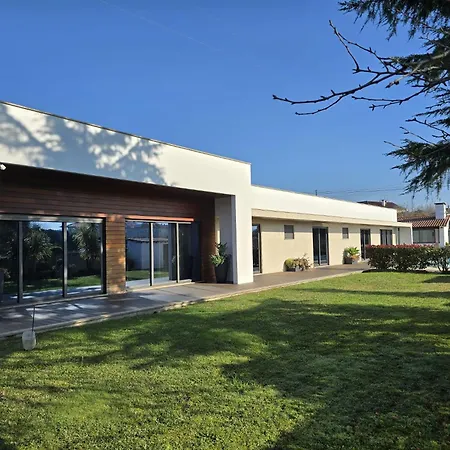 Petit Maison Hébergement de vacances *