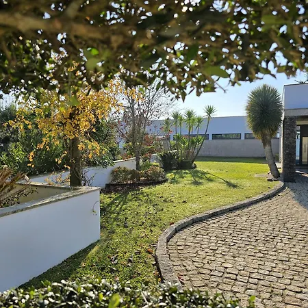 Petit Maison * Alem da Ribeira