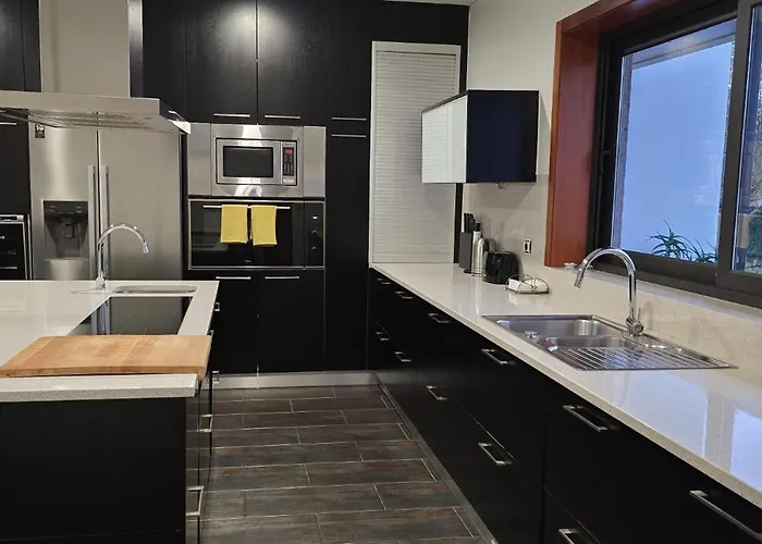 Petit Maison Dom wakacyjny Alem da Ribeira