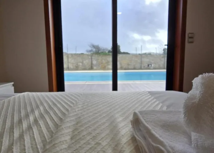 Dom wakacyjny Petit Maison Alem da Ribeira