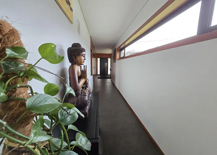 Petit Maison Alem da Ribeira